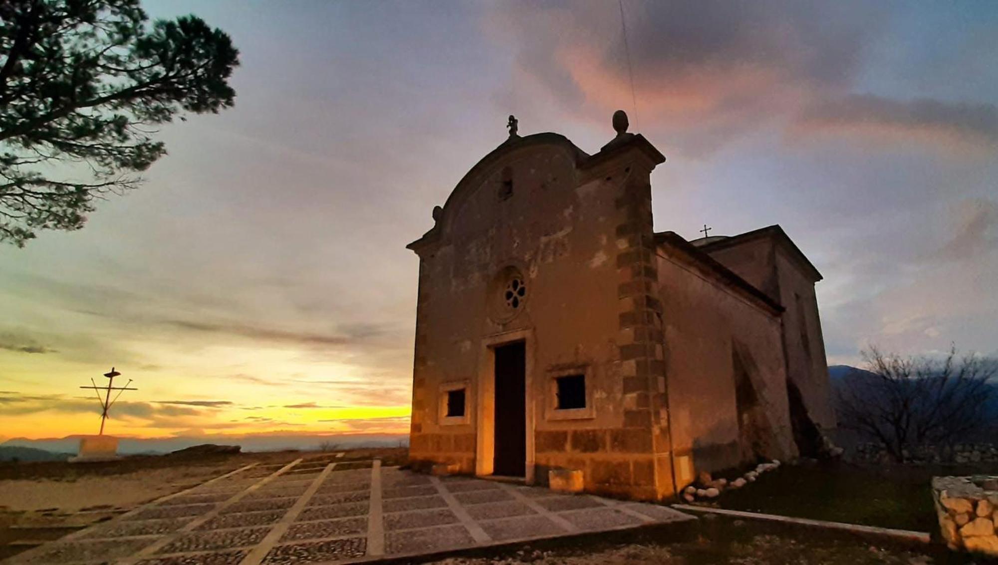 La Casa Del Borgo Apartment Campoli Appennino Luaran gambar